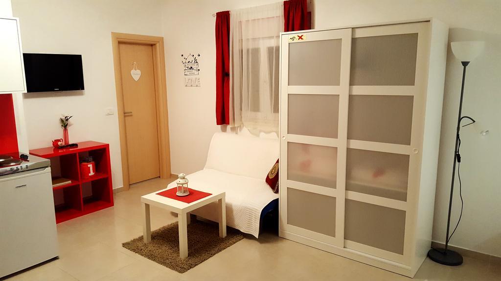 Apartments Zara Petrčane Kültér fotó